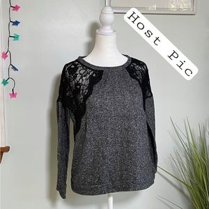 Chloe K Women Gray Long Sleeve Top Size: L